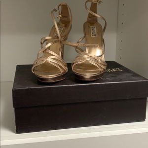 Rose gold Badgley Mischka Heels